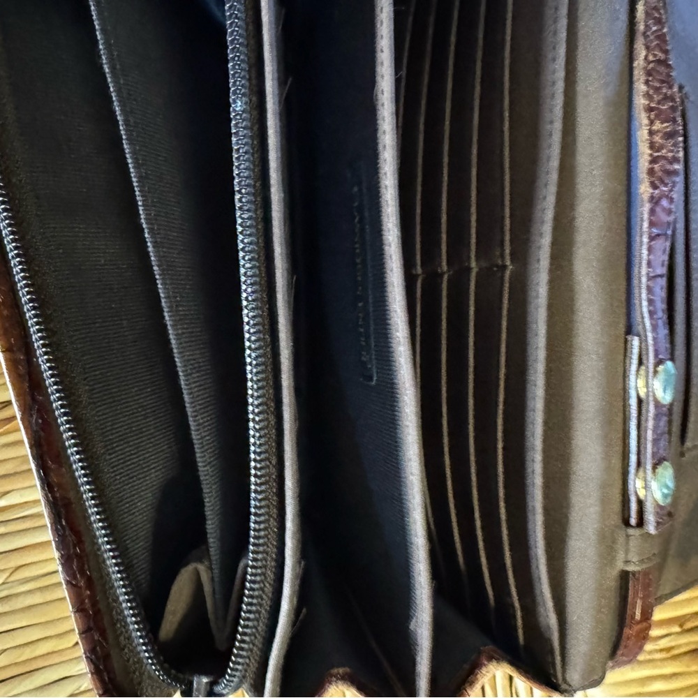 Classiques Entier Brown Croc-Embossed Crossbody Bag - Picture 4 of 4